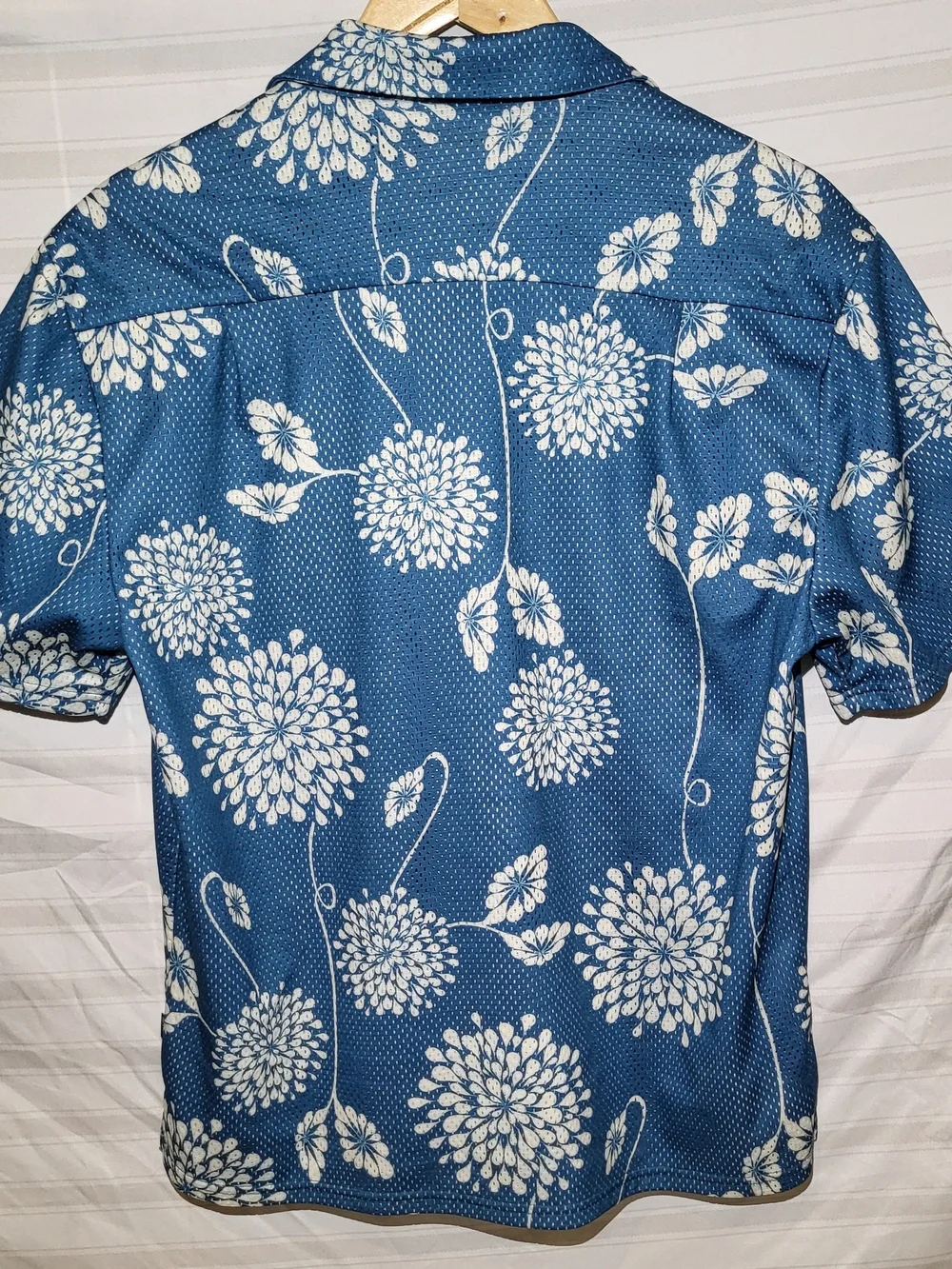 Brixton Men’s Blue Floral Short-Sleeve Shirt
